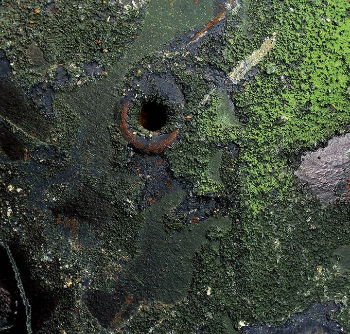 Close-up picture of oe of the vent holes.