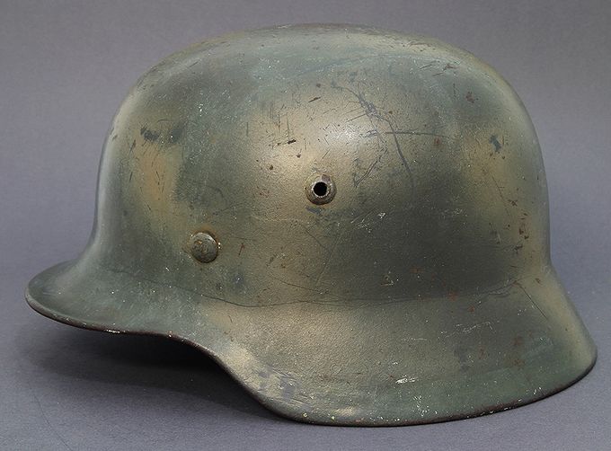 Left side of the helmet. Notice the outline of the Luftwaffe decal.