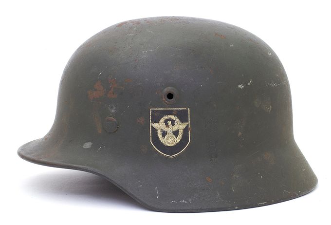 M40 Quist Polizei with grey-blue factory paint with texture.