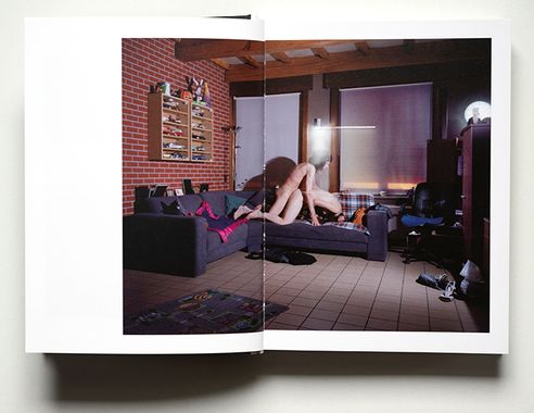 S-book-004
