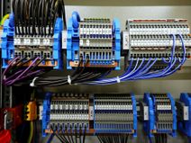 switchgear-2069791_1920(1)