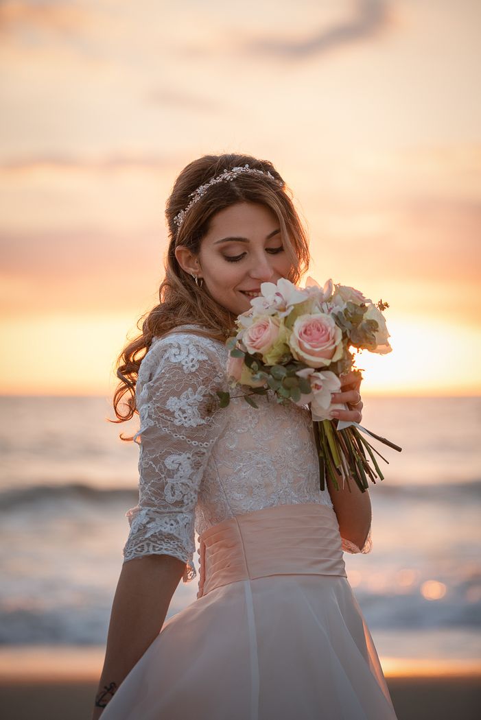 matrimonio al tramonto sul mare