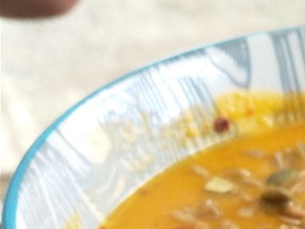 As you can see, the husband tops it with lots of stuff like hot pepper flakes, sunflower seeds, and pumpkin seeds.