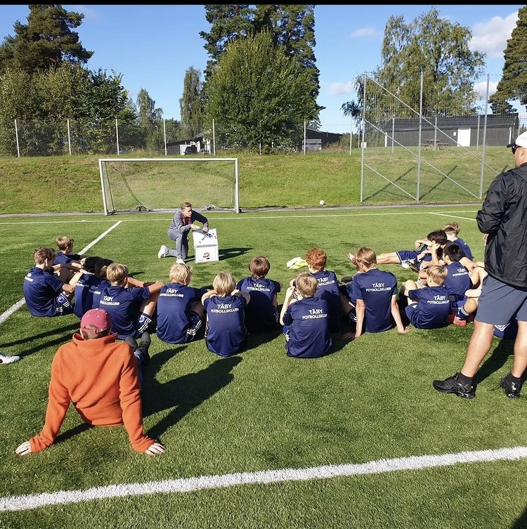 Träningspass på konstgräset