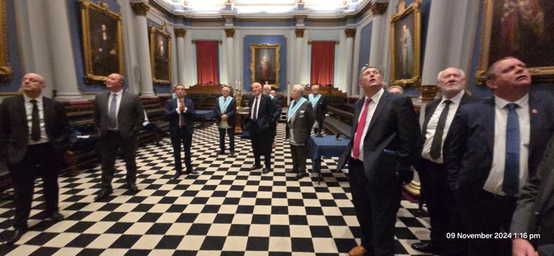Hall Tour Prior to the Meeting