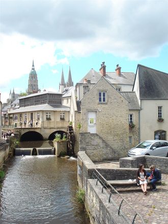 Bayaux