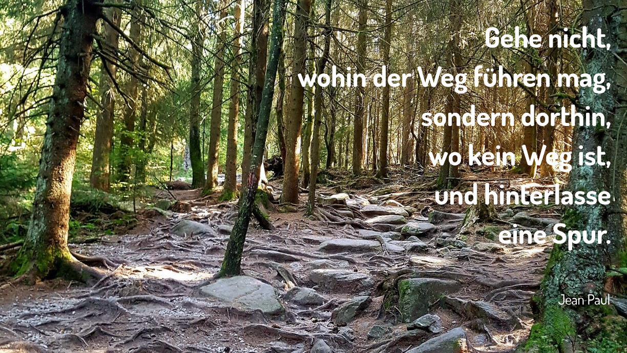Waldweg