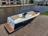 Lago Amore 595 Tender 7