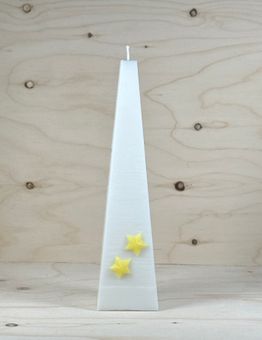 Pyramid 35cm med stjärnor