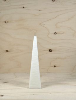 Pyramid 25cm