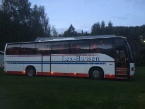 Lex bussen.
Sponser med buss til festbankett. 