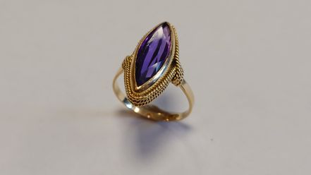 Ring