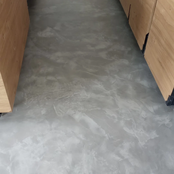 gulv med microcement