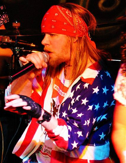 AXL