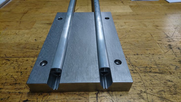 Fixtur för aluminiumprofil