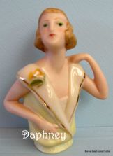 DAPHNEY