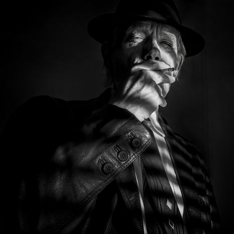 Noir mood