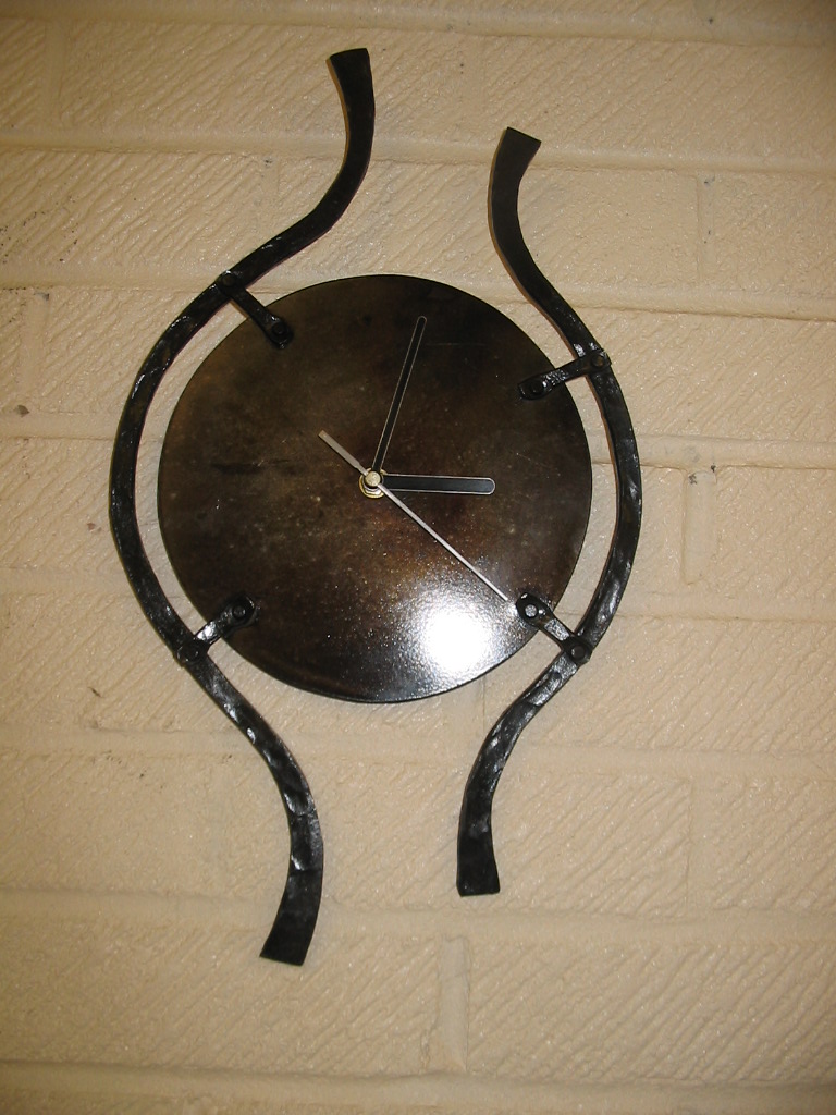 Wallclock02