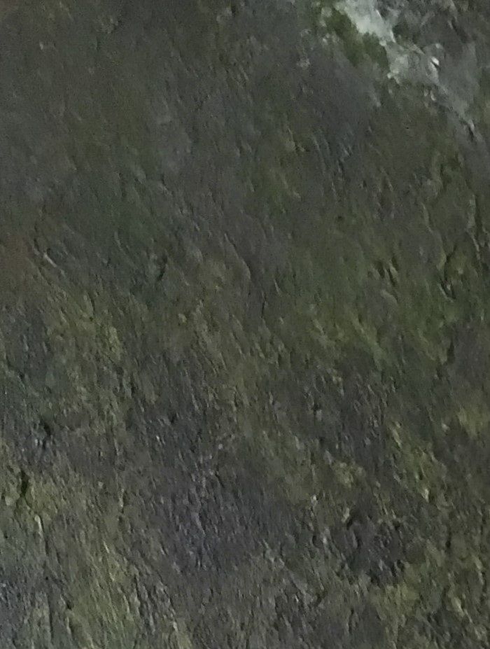 39. Lille dreng på store sten 
Acryl 2018
60 x 80  
SOLGT