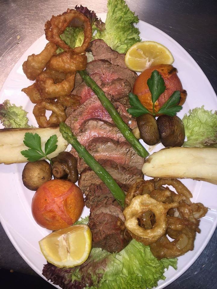 http://www.happyislandrestaurant.com/