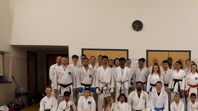 Wednesday 10th of July saw Joe Kellaway from Team GB come to do a 2 hour Kumite Seminar. 40 students from various corners of the South East came to train with the first Senior Member of Team GB for Karate.
Joe went through various techniques which has got him to the top of the tree in the UK and the young age of 22. Winning the 10K karate clash twice and also getting Bronze at the recent European Championships in the -75KG category. 
A fantastic 2 hours.
