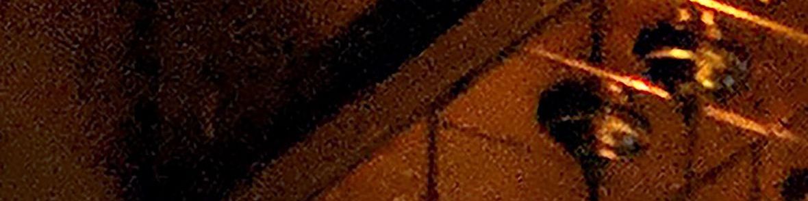 Junggesellenabschied: Feiern in einer coolen Bar