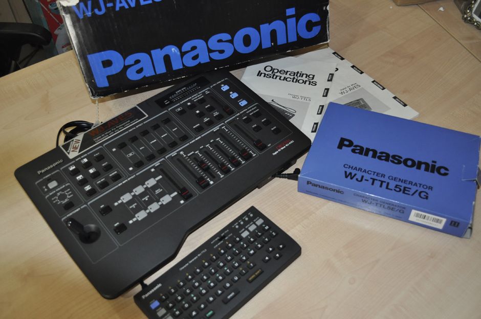 Panasonic WJ-AVE5 video mixer, full kit boxed