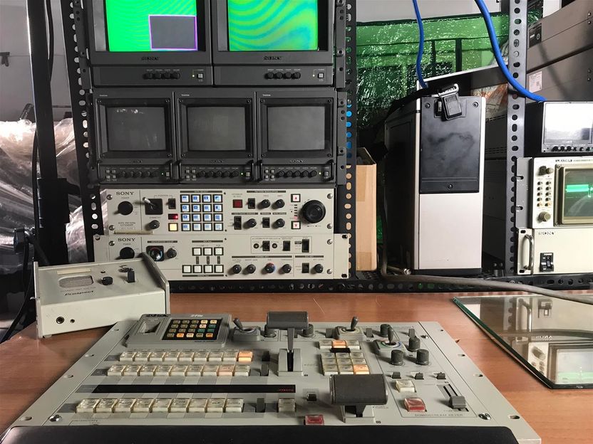 SONY SEG2500 Special Color Effects Generator with wipe extender SONY WEX-200P