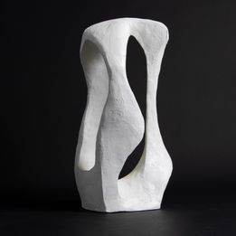 Orbital love, 83 cm concrete, 2023