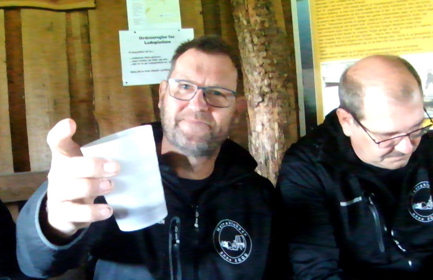 008_Jesper drikker kaffe_2019