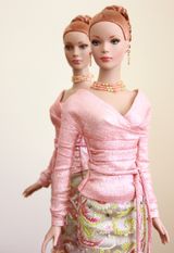 Prototype 'Shimmering Rose' Tyler (never produced) 