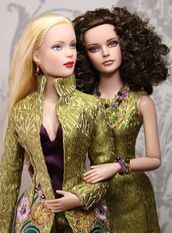 Factory Sample 'Basic Black' Tyler and OOAK Sydney Chase