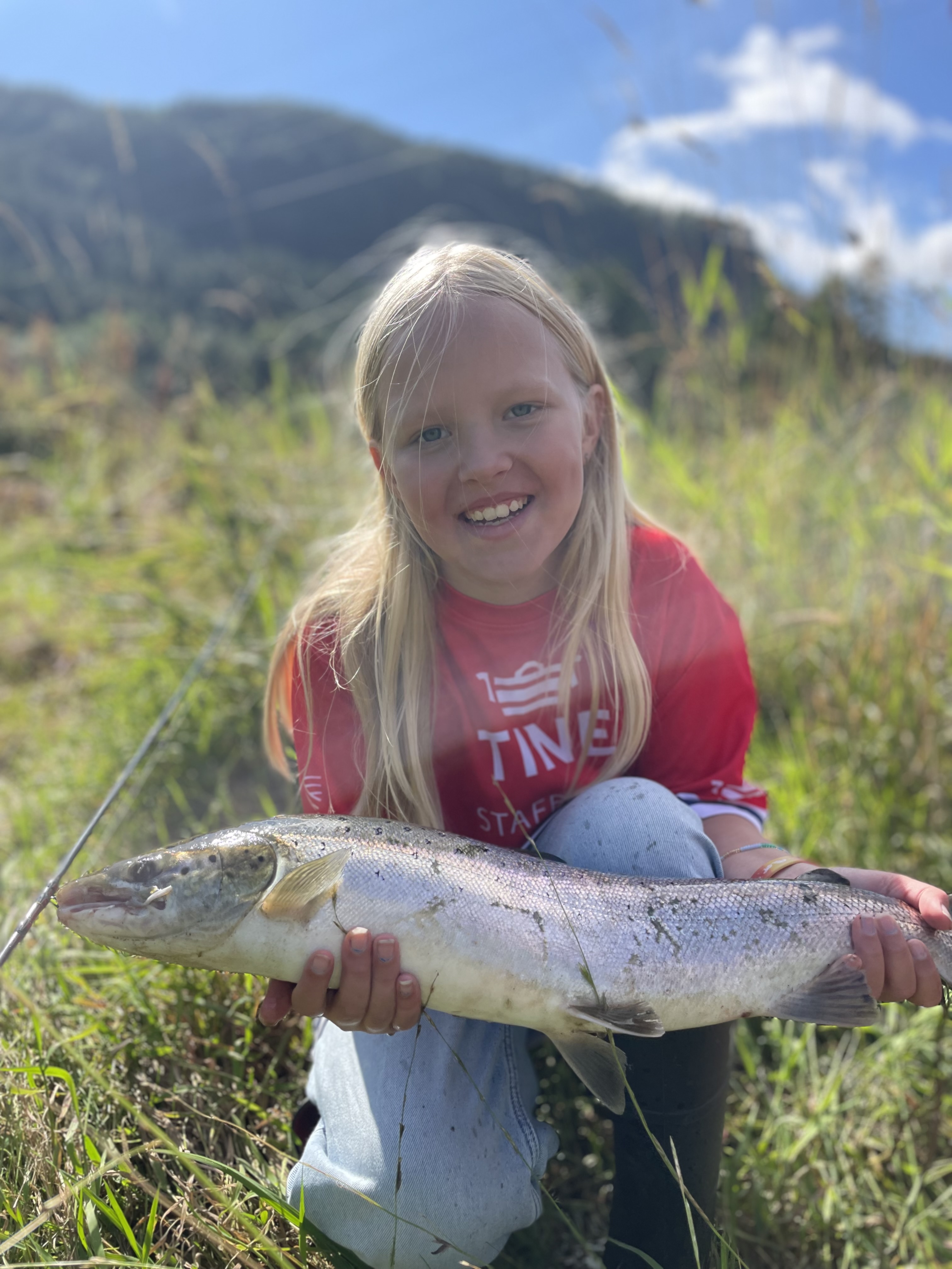Mari - Første laks - Familiefiske 2025