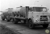 008 - Maasdam De Combinatie kent BB-36-18  DAF met afzettank-aanhanger