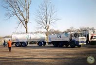 026 - RMO 47 eig campina melkunie DAF 2700 met 3 asser aanhanger [1] #
