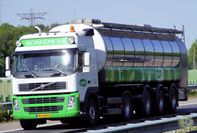 081 - RMO campina Volvo trekker kent BR-TN-72 met 3 as oplegger Scheep