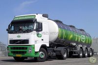 082 - Volvo FH12 trekker kent BP-XL-56 van den Bosch met 3as tankopleg