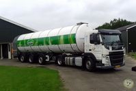 092 - RMO Volvo trekker 3 as oplegger Melkweg Fritom #