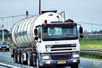 139 RMO-DAF CF kent 26-BBB-9 met 3as oplegger #