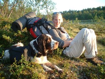 Adam Sandler (min första hund, som tyvärr är i himlen nu)och jag på en härlig fjälltur för några år sedan.