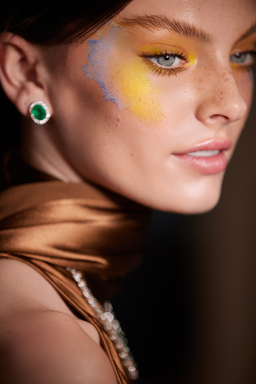 GLAMOUR
