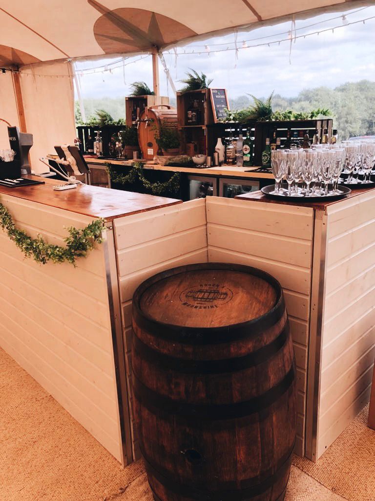 mobile wedding bar 2
