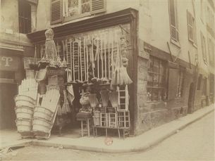 Shop rue Sainte Foy Atget
