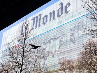 Newspaper le Monde offices Christian de Portzamparc Plantu
