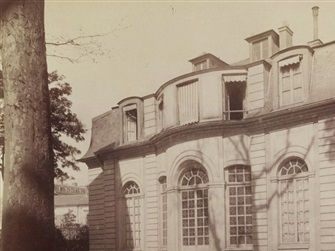 Hospice Debrousse 148 rue de Bagnolet Atget