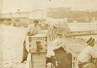 Dog shearers Atget