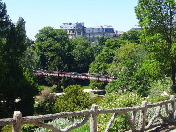 Buttes Chaumont Passerelle Eiffel