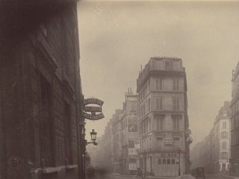 Rue Pigalle April 1925 at 6AM Atget