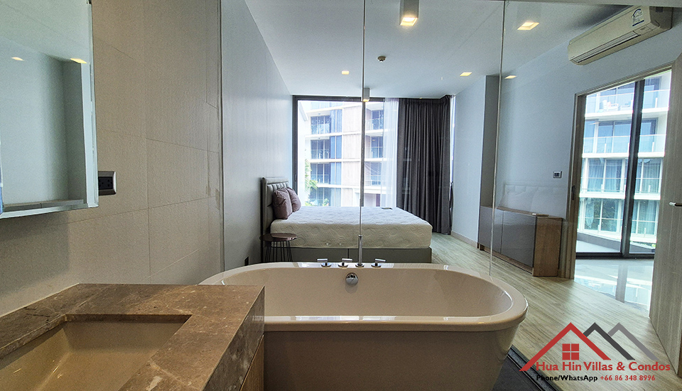 Spacious two bedroom condo for rent close to Takiab beach in Hua Hin 
