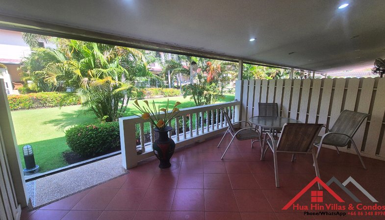 cozy-two-bAttractive 2-bedrooms townhouse in Baan Emma for rentedrooms-townhouse-for-long-term-rent-in-baan-emma-hua-hin cozy-two-bAttractive 2-bedrooms townhouse in Baan Emma for rentedrooms-townhouse-for-long-term-rent-in-baan-emma-hua-hin